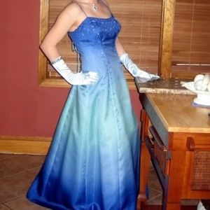 NWT ONYX NITE Blue Ombre Prom Dress